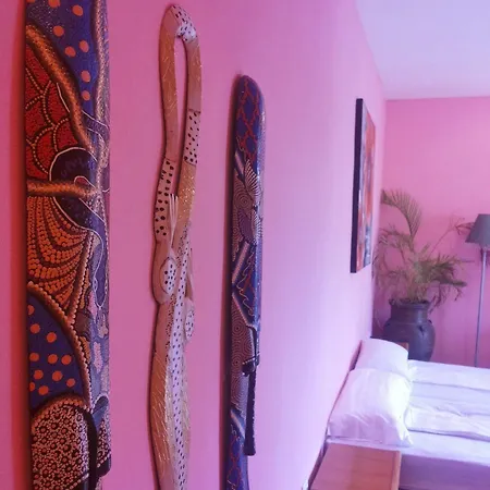 Гостьовий будинок Pink House